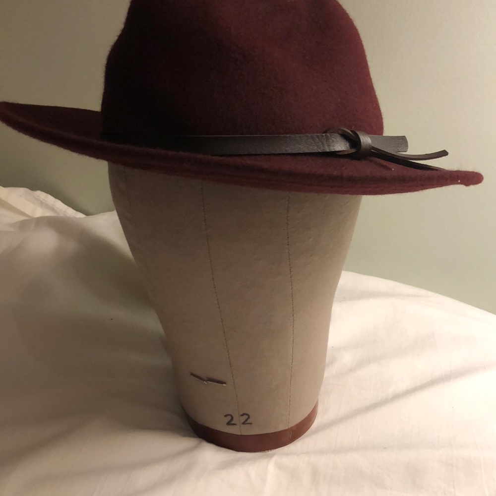 Manhattan Hat Company D&Y Women’s Wool Wide Brim Felt Fedora Hat Style APN5097